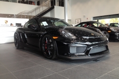 Cayman GT4